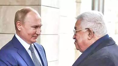 بوتين في رسالته لعباس: "قيام دولة فلسطينية على حدود 67 أساس لحل الصراع والتسوية العادلة"